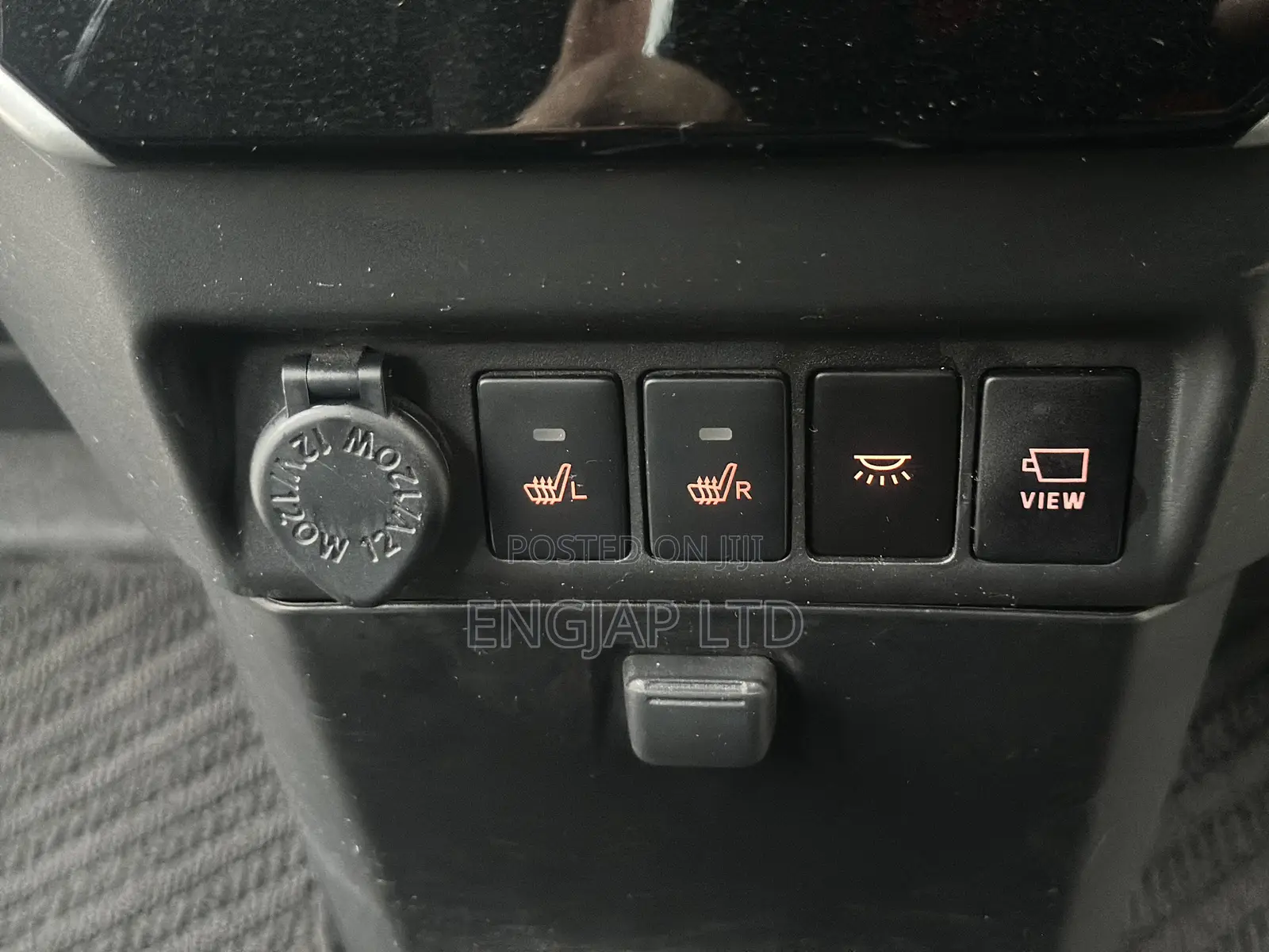 Toyota Roomy 2019 Pearl