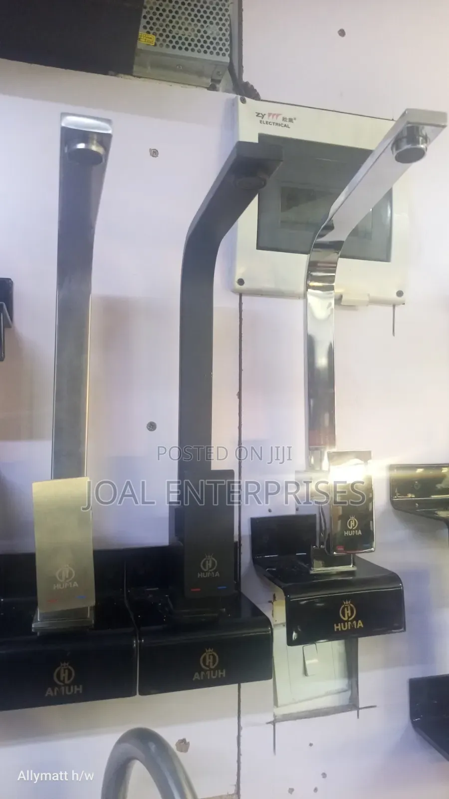 Kitchen Pillar Taps