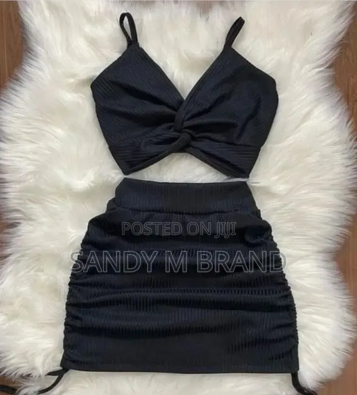 Women's Black Two-Piece Crop Top Ruched Mini Skirt Set