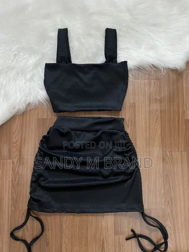 Women's Black Two-Piece Crop Top Ruched Mini Skirt Set