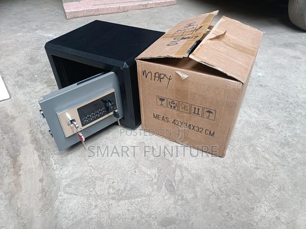 Safe Box 30kgs Safe