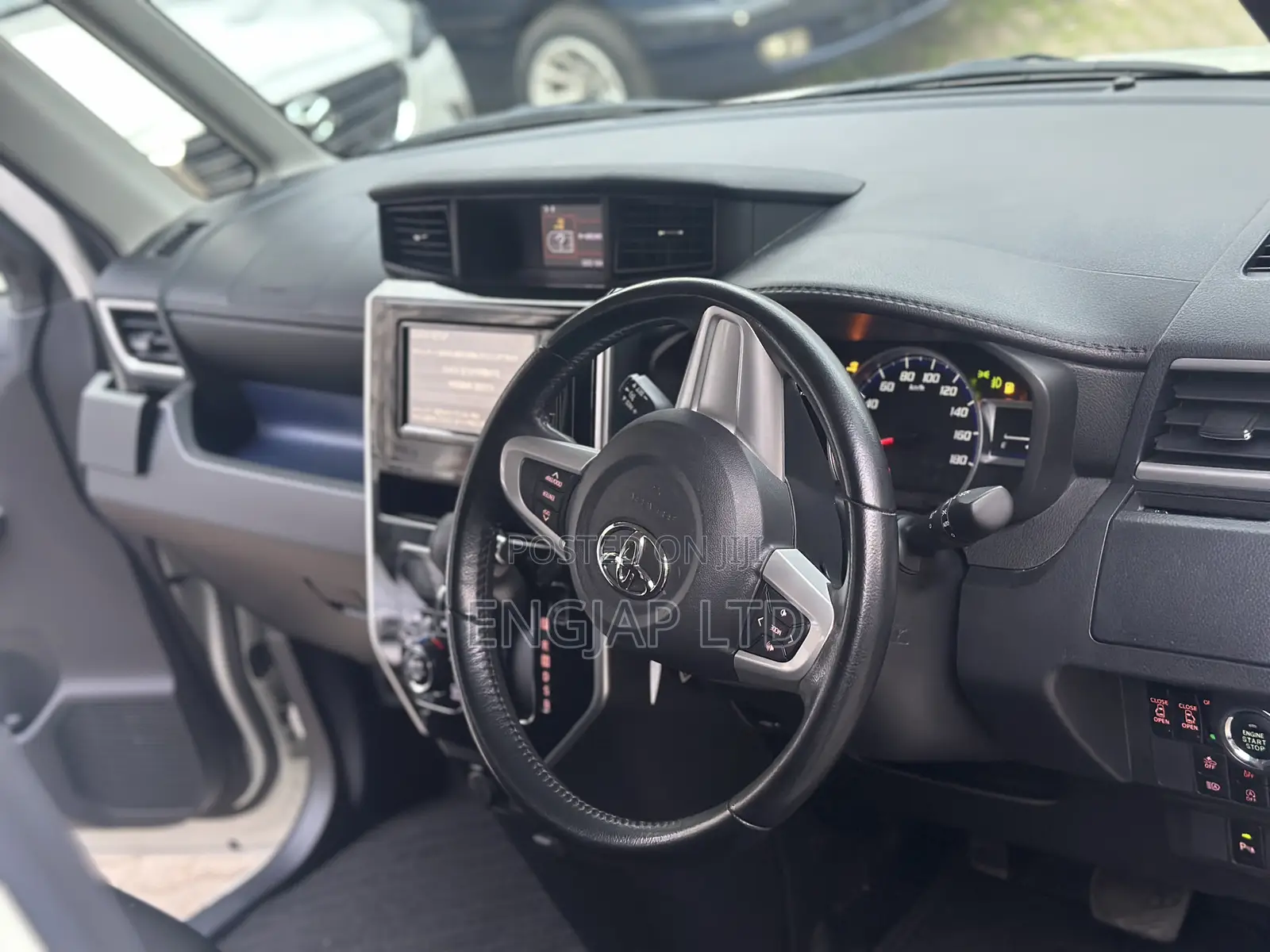 Toyota Tank 1.0 G-T FWD 2019 White