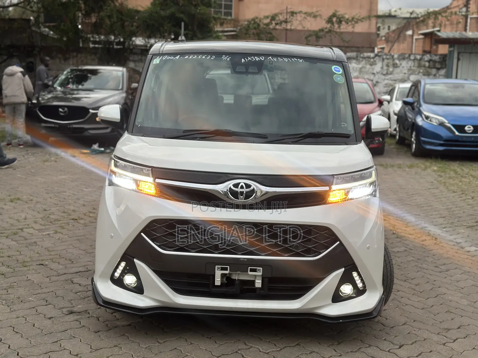 Toyota Tank 1.0 G-T FWD 2019 White