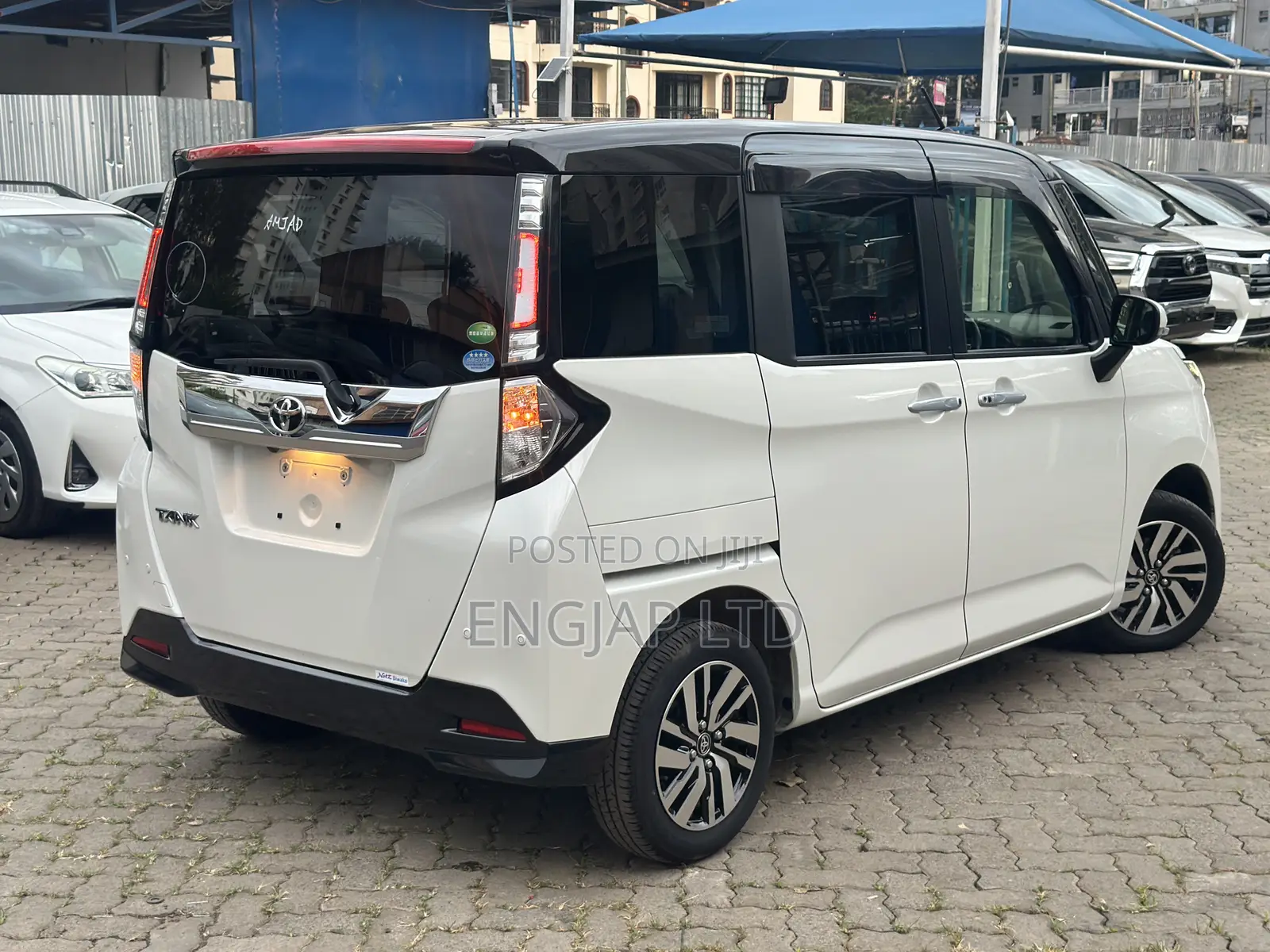 Toyota Tank 1.0 G-T FWD 2019 White