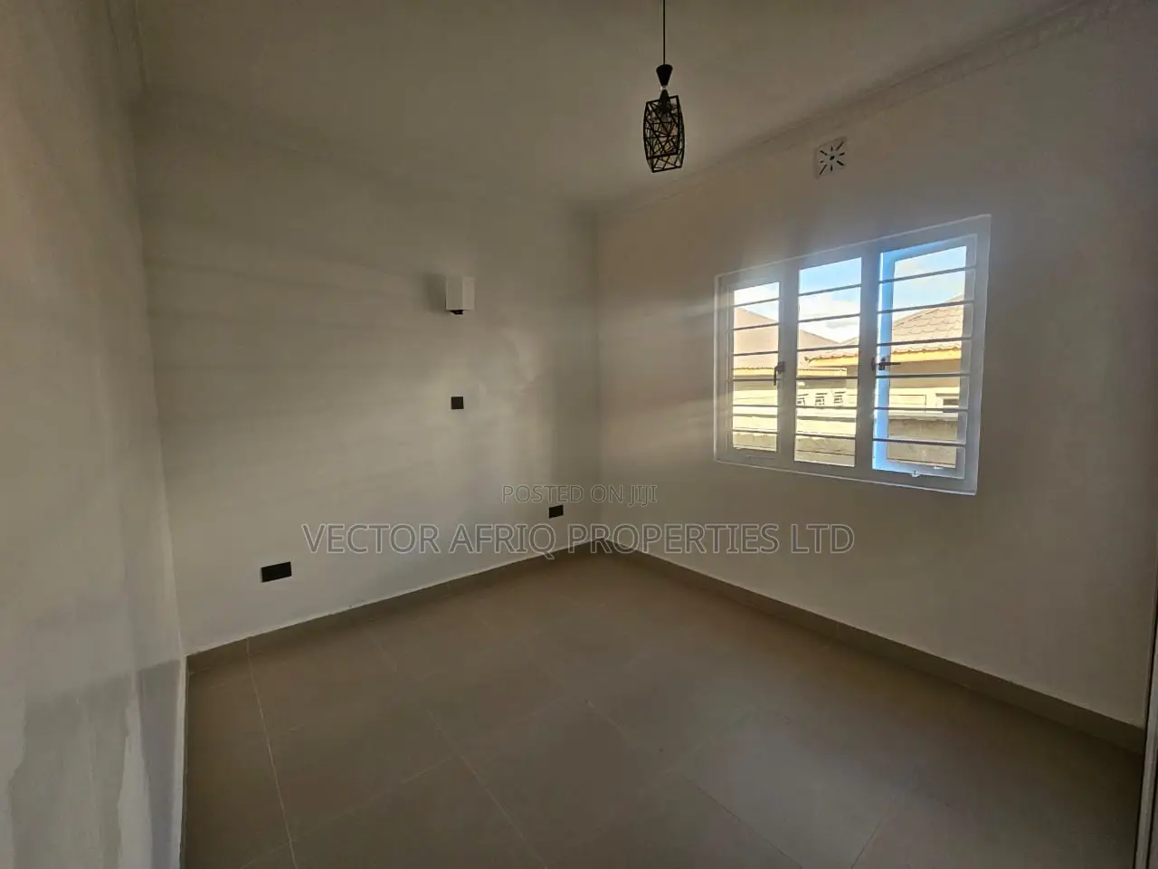 3bdrm Bungalow in Kitengela for sale