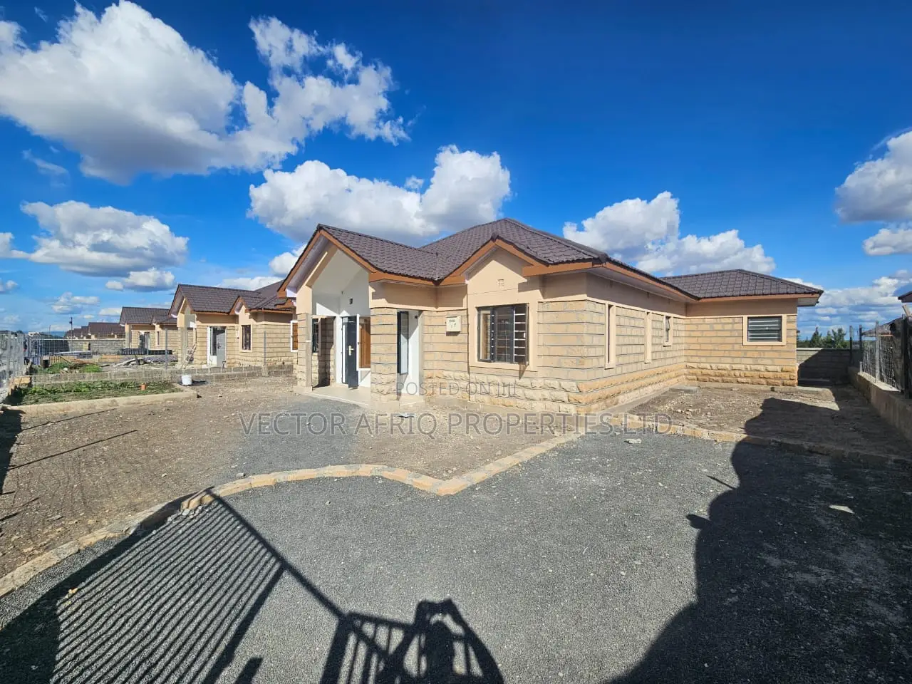 3bdrm Bungalow in Kitengela for sale