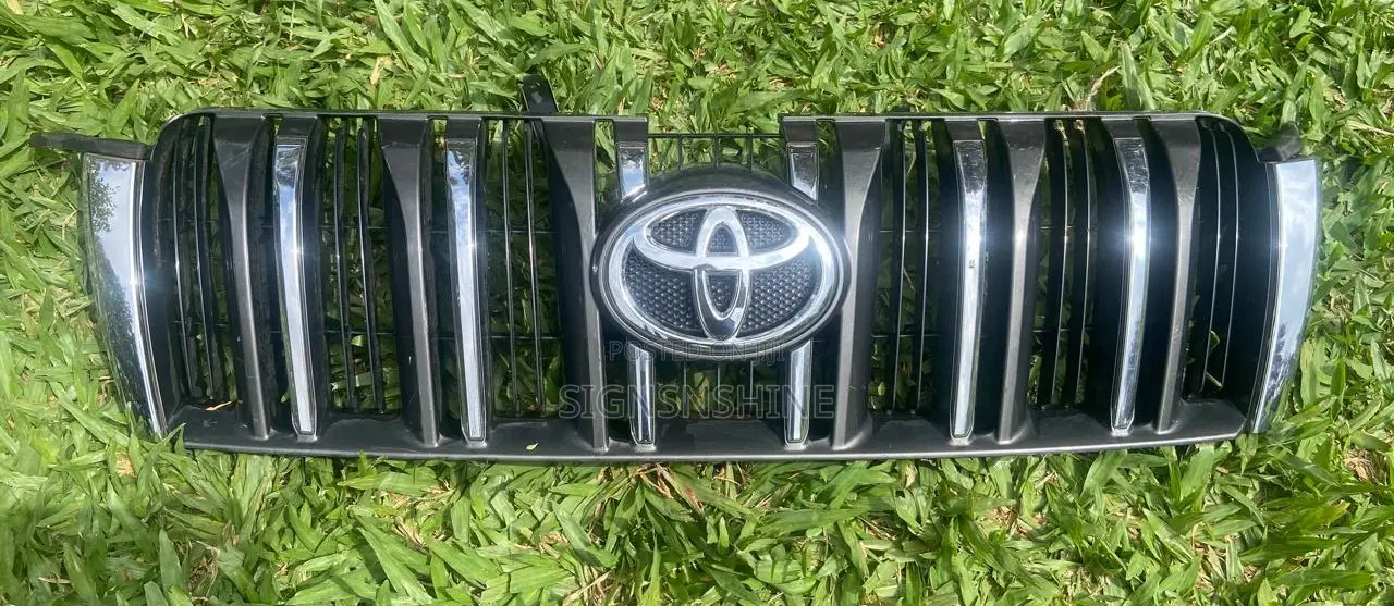 Toyota Prado J150 Front Grille