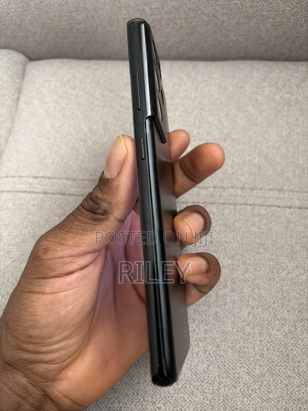 Samsung Galaxy S21 Ultra 5G 128 GB Black - thumbnail 2