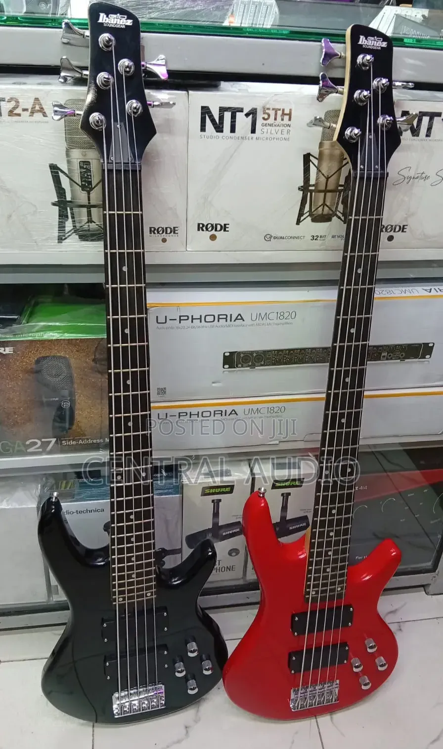 Gio Soundgear 5string Ibanez Bass Guitar