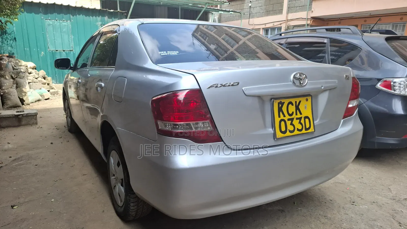 Toyota Axio 2009 Silver