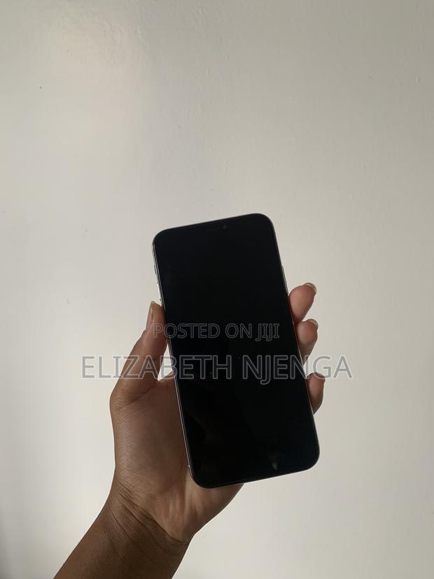 Apple iPhone X 256 GB White - thumbnail 5