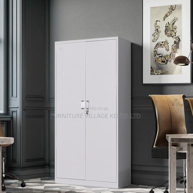 Lockable Heavy Duty Steel Storage Cabinet - thumbnail 5