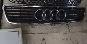 Grill Audi