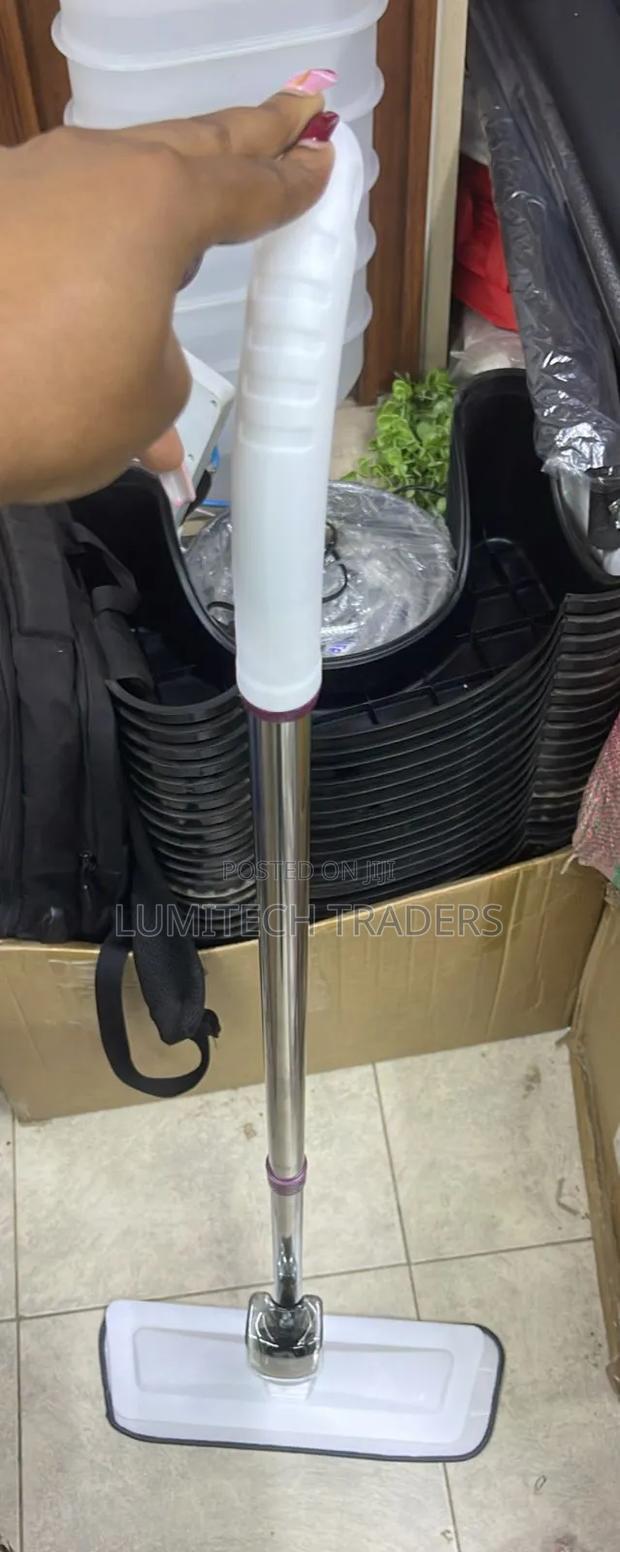 2in1 Microfiber Spray Mop