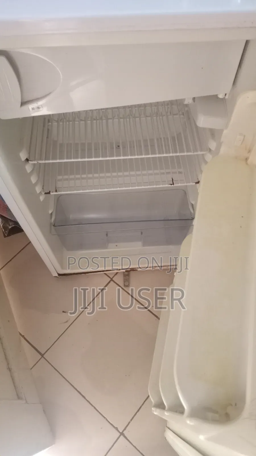 Hot Point Fridge 19ltr