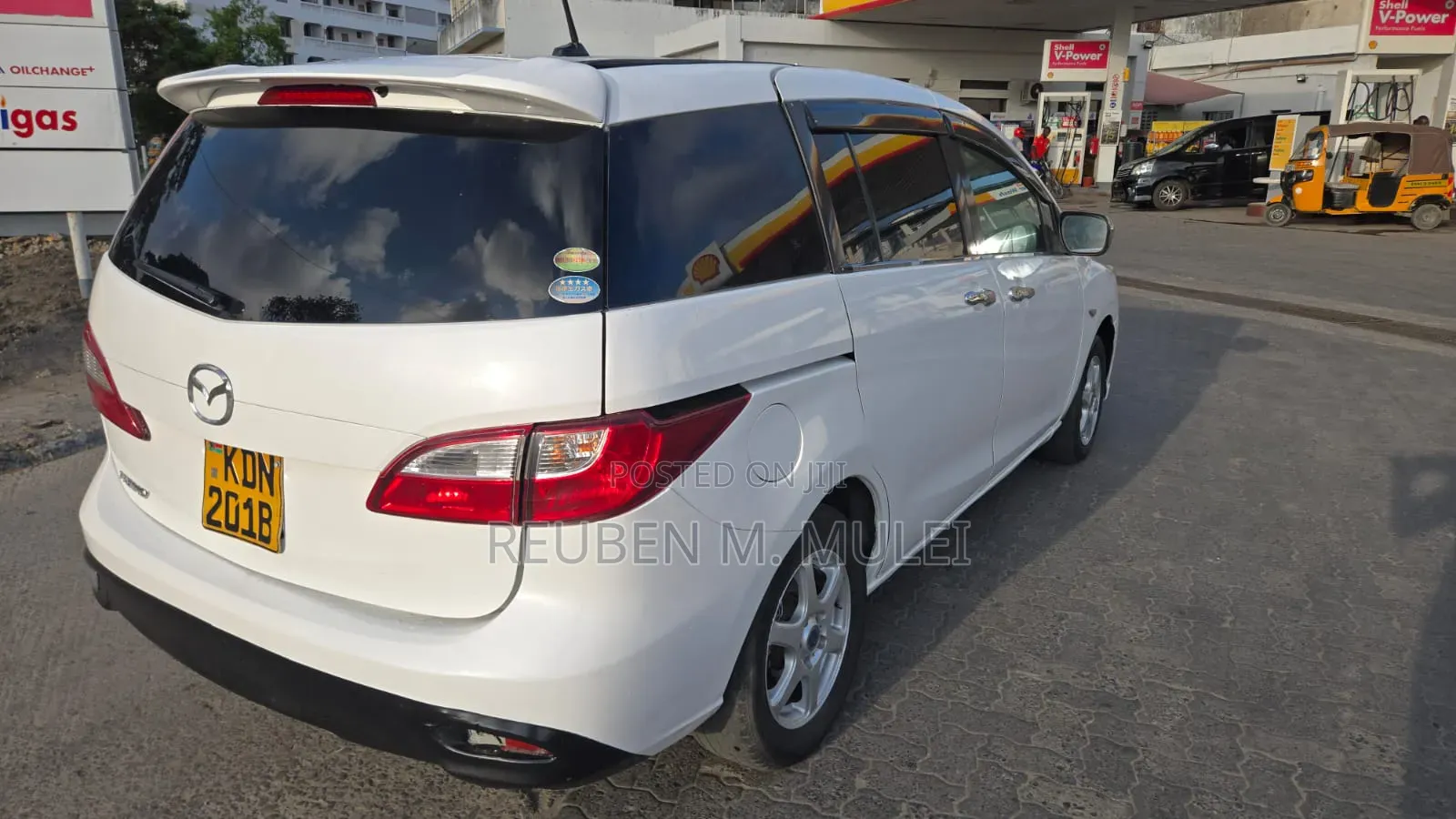 Mazda Premacy 2016 White