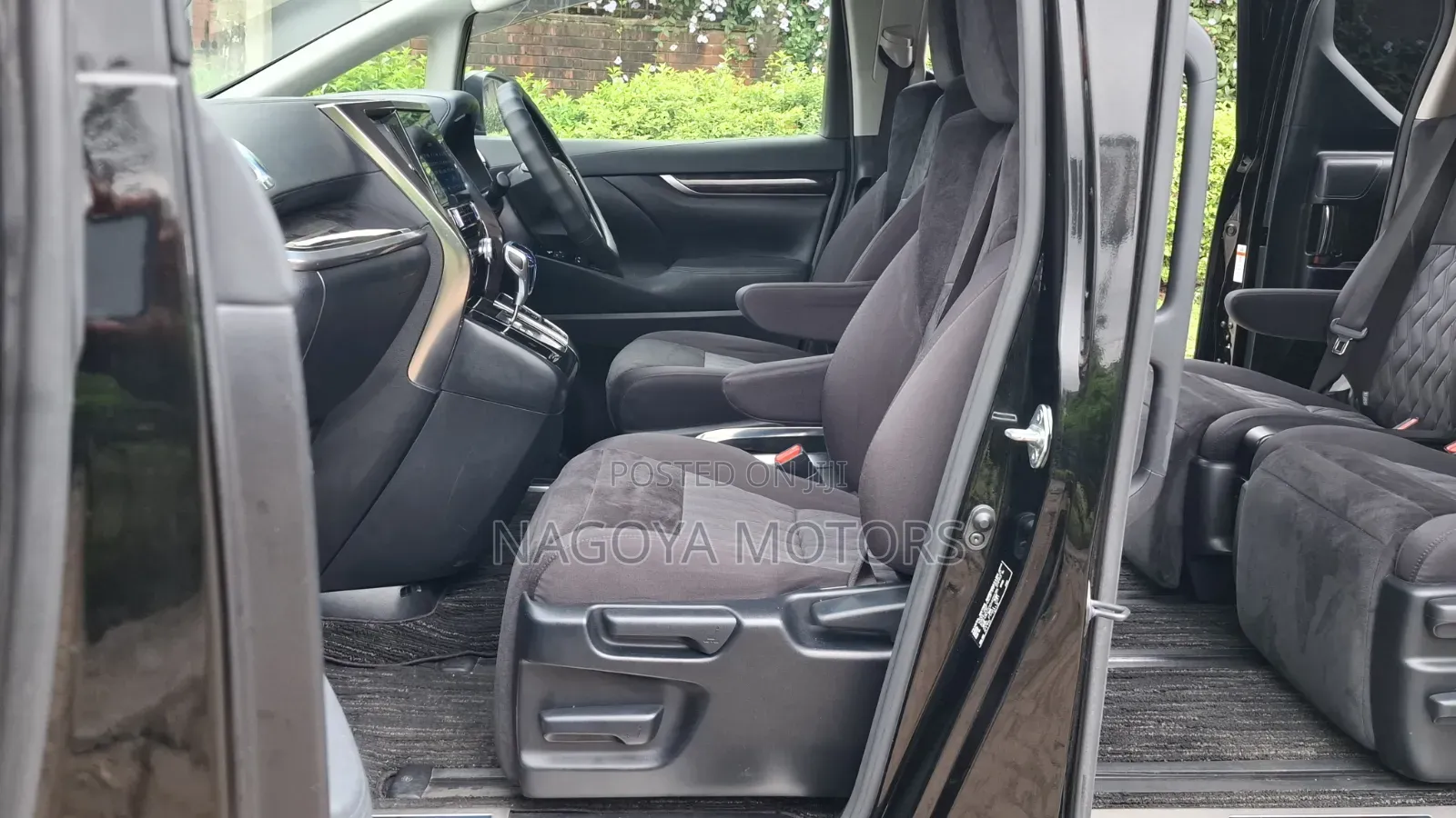 Toyota Alphard 2019 Black