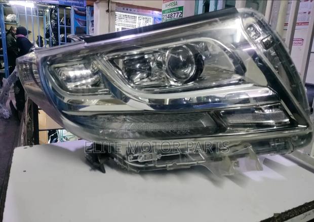 Toyota Alphard 2018 Headlight
