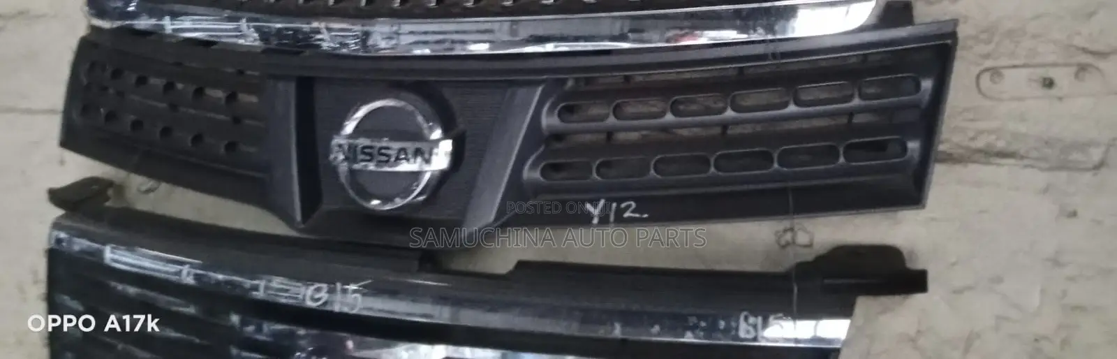 Grill Nissan Wingroad Y12