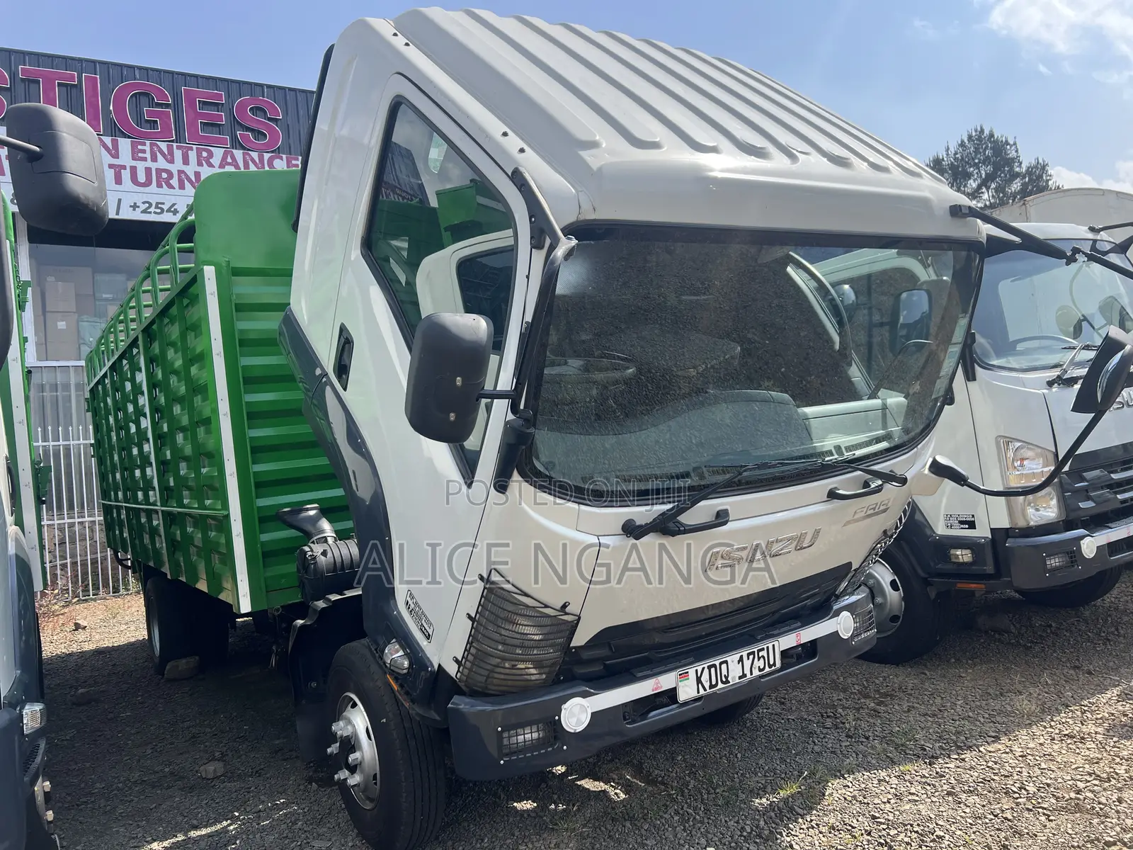 2021 Isuzu FTR