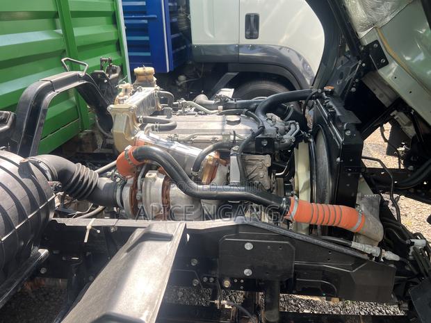 2021 Isuzu FTR - thumbnail 9