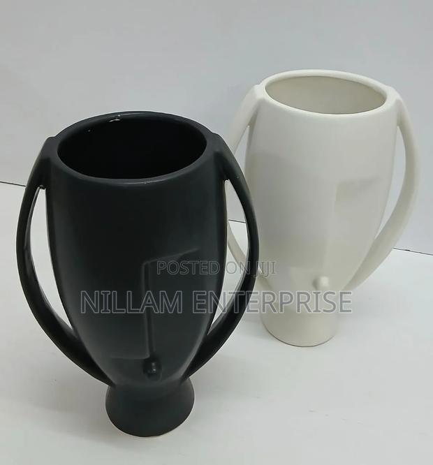 Face Decorative Flower Vase