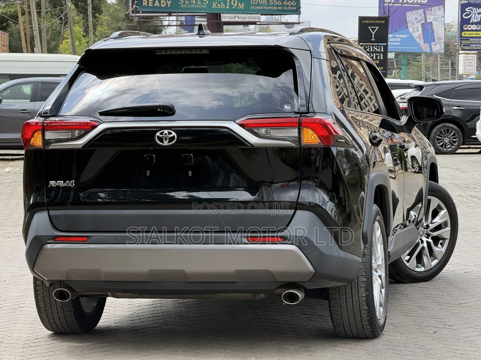 Toyota RAV4 LE AWD 2019 Black