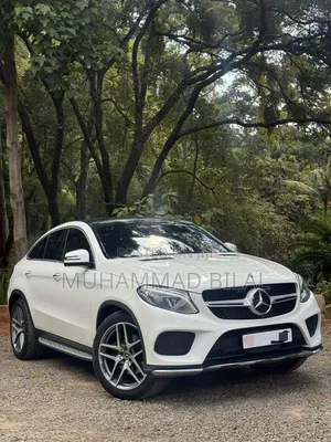 Mercedes-Benz GLE-Class 2019 White