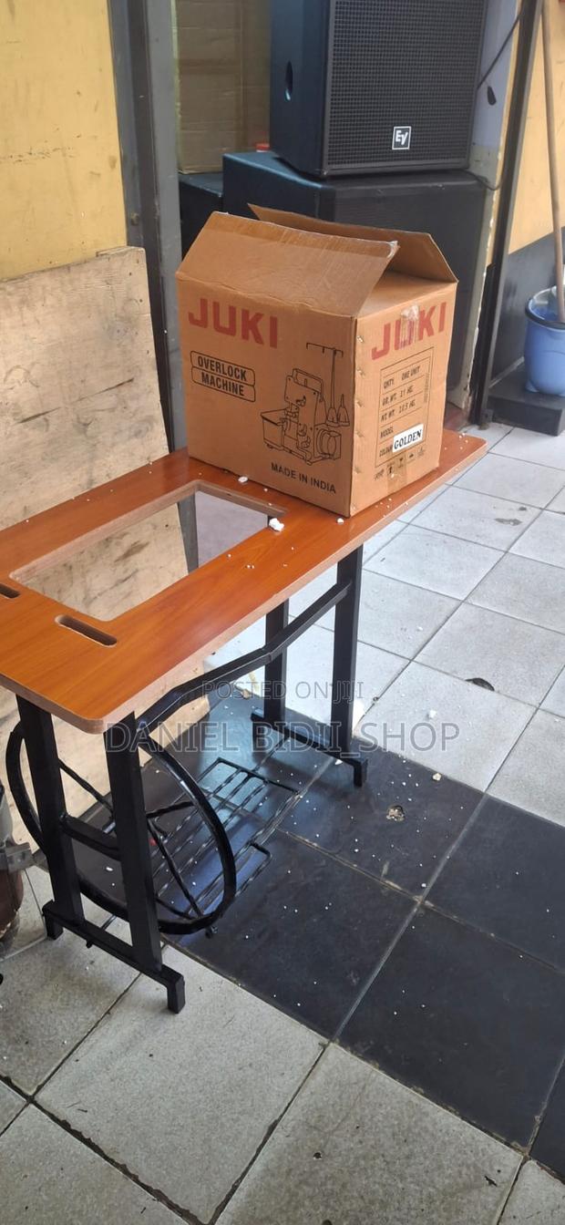 Juki Overlock Machine With Table