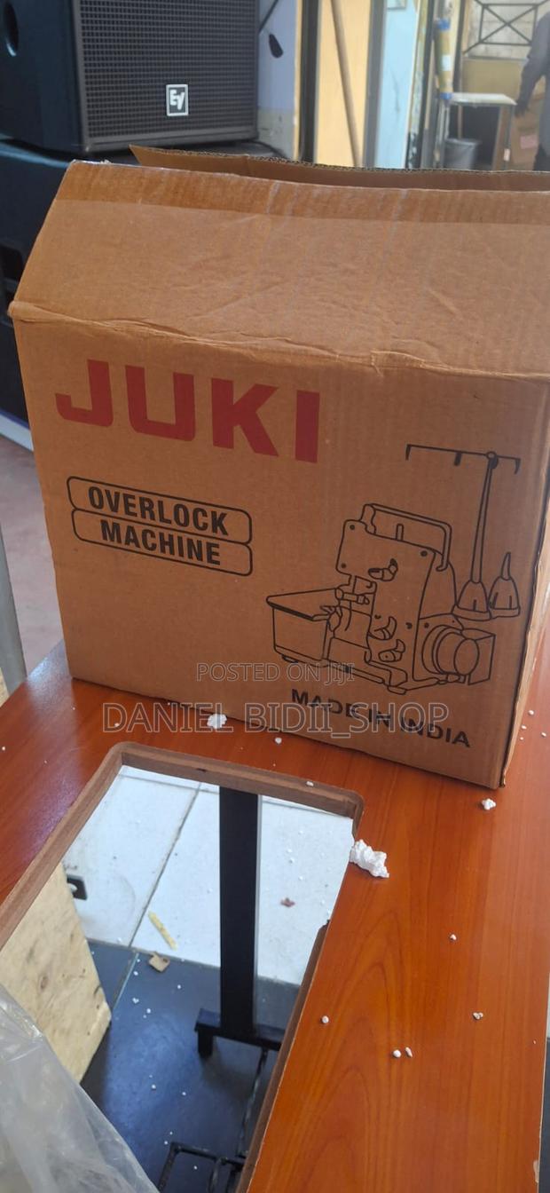 Juki Overlock Machine With Table - thumbnail 2
