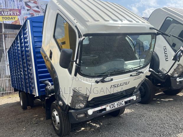Isuzu FRR Blue Power Closed Body - thumbnail 9