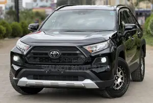 Toyota RAV4 Adventure 2019 Black