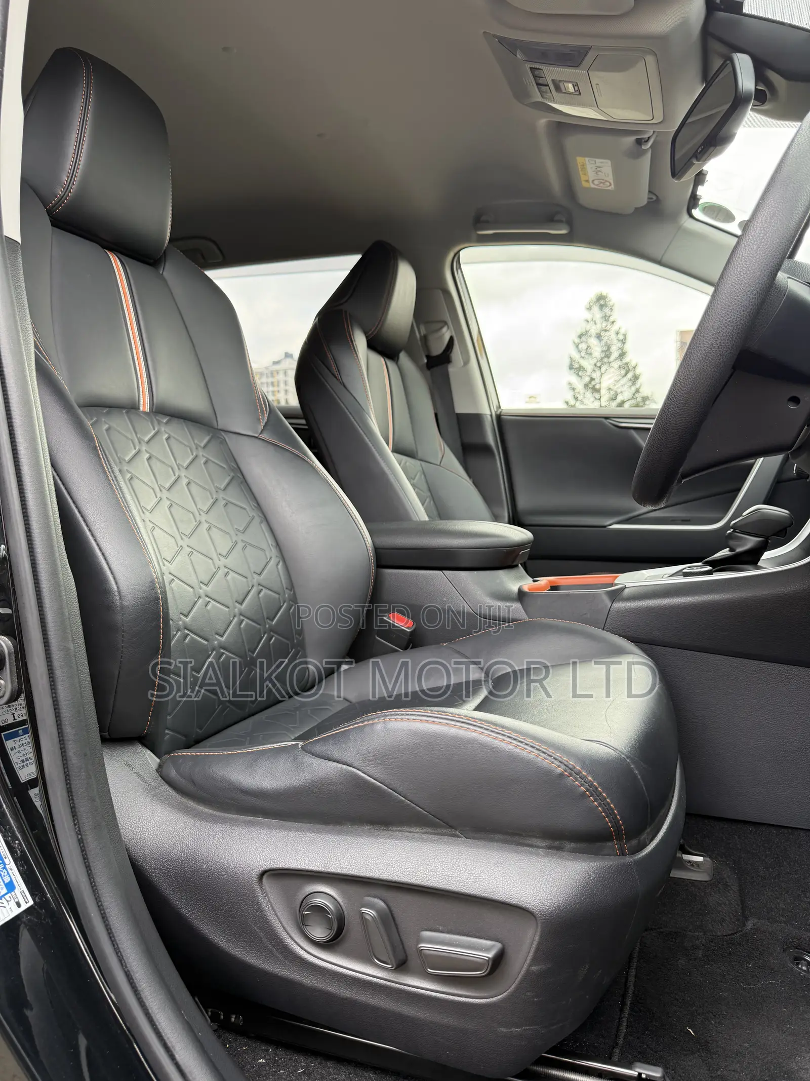 Toyota RAV4 Adventure 2019 Black