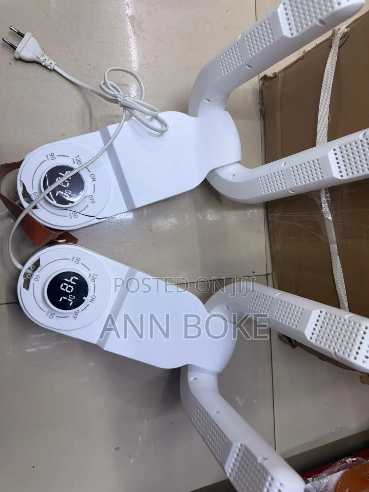 *Foldable Electric Shoe Dryer And Deodorizer With A Timer*. 360°
