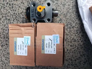 Wheel Cylinder Canter 4d32 With Grease Nipple