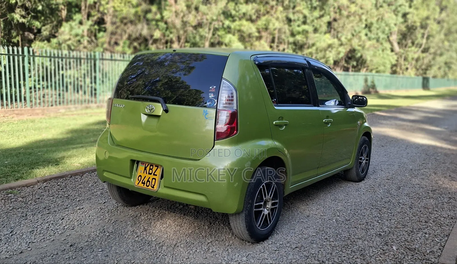 Toyota Passo 2007 Green