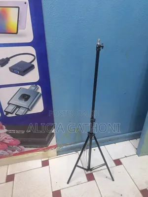 2mtrs Metallic Projector Tripod Stand