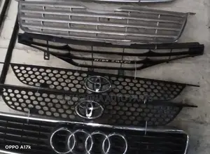 Grill Toyota Fun Cargo