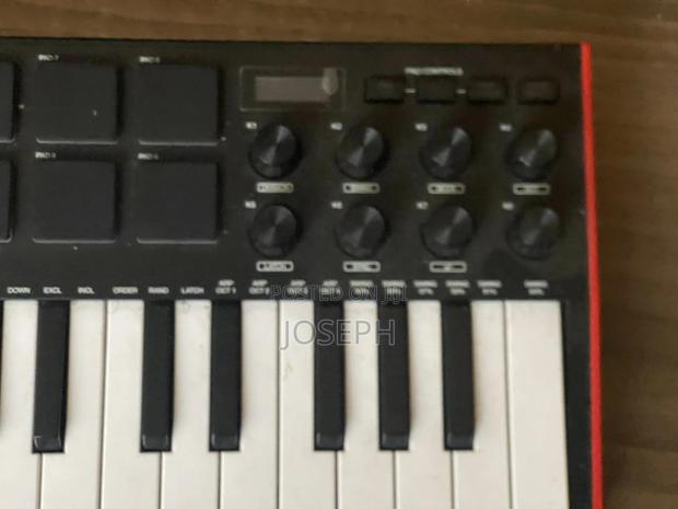 Akai Mpk Mini Midi Controller - thumbnail 2