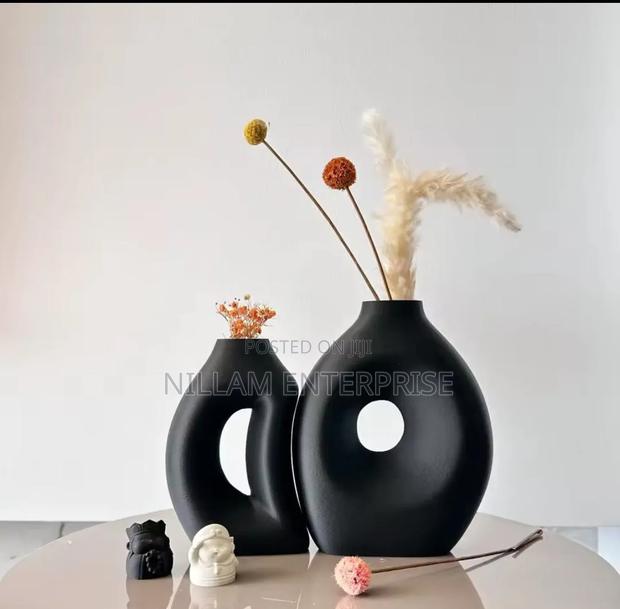 2 in 1 Decorative Doughnut Vase