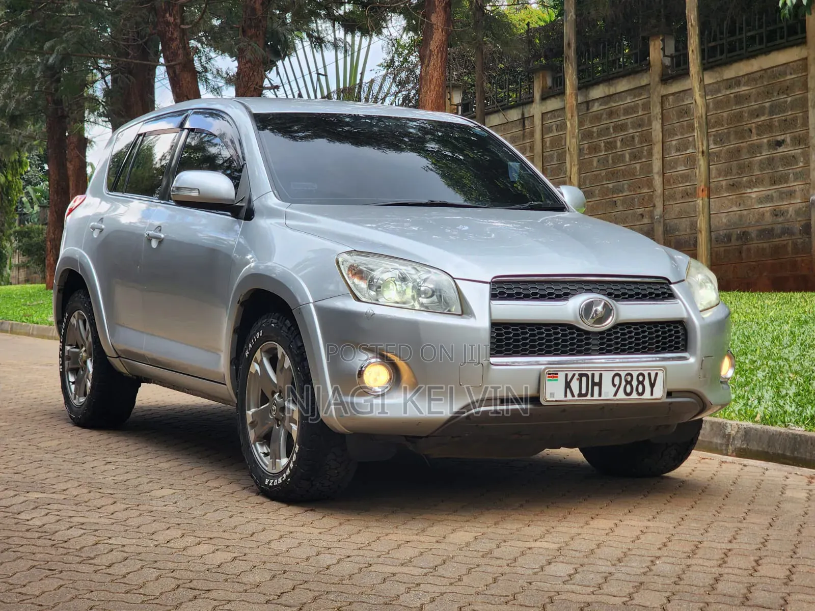 Toyota RAV4 2013 Silver