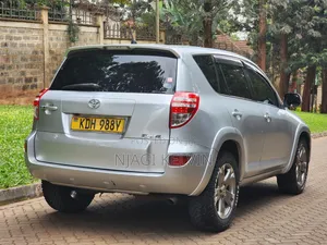 Toyota RAV4 2013 Silver