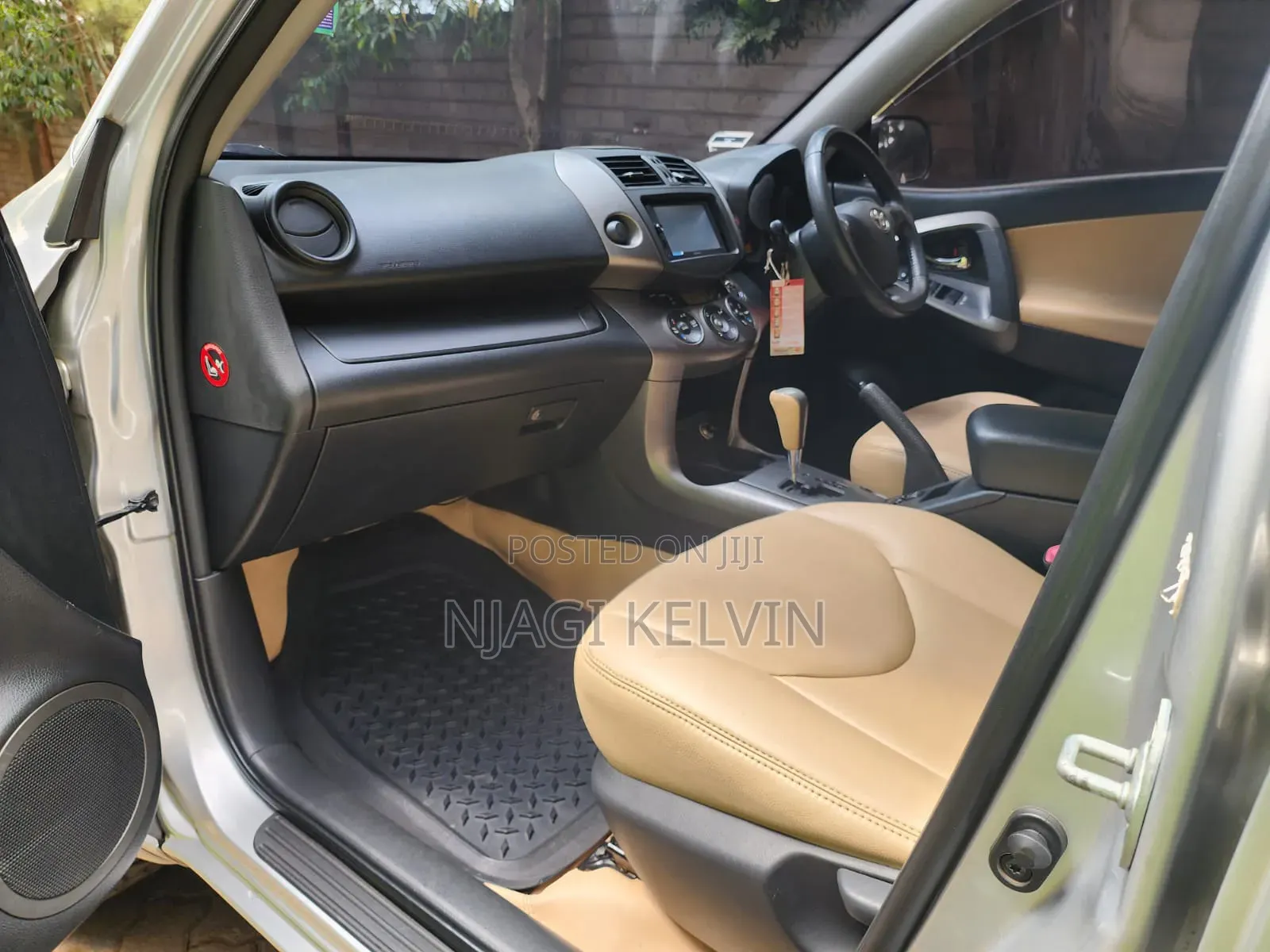 Toyota RAV4 2013 Silver