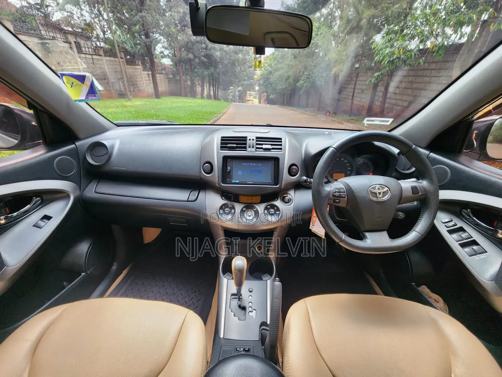 Toyota RAV4 2013 Silver