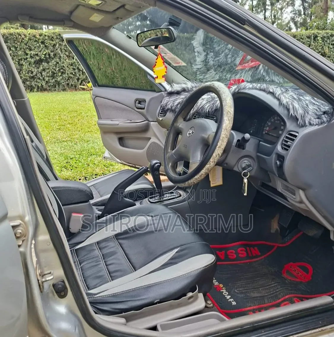 Nissan Sunny 2005 Silver
