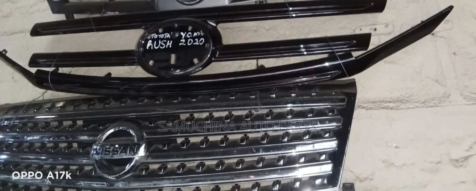 Grill Toyota Rush 2020