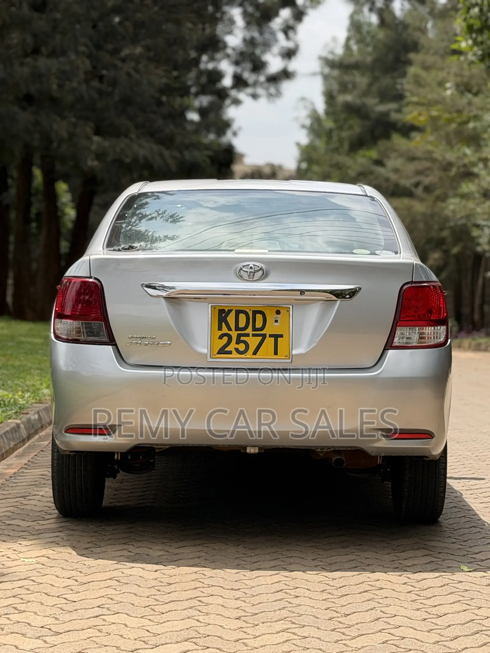 Toyota Axio 2014 Silver