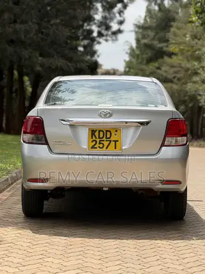 Toyota Axio 2014 Silver