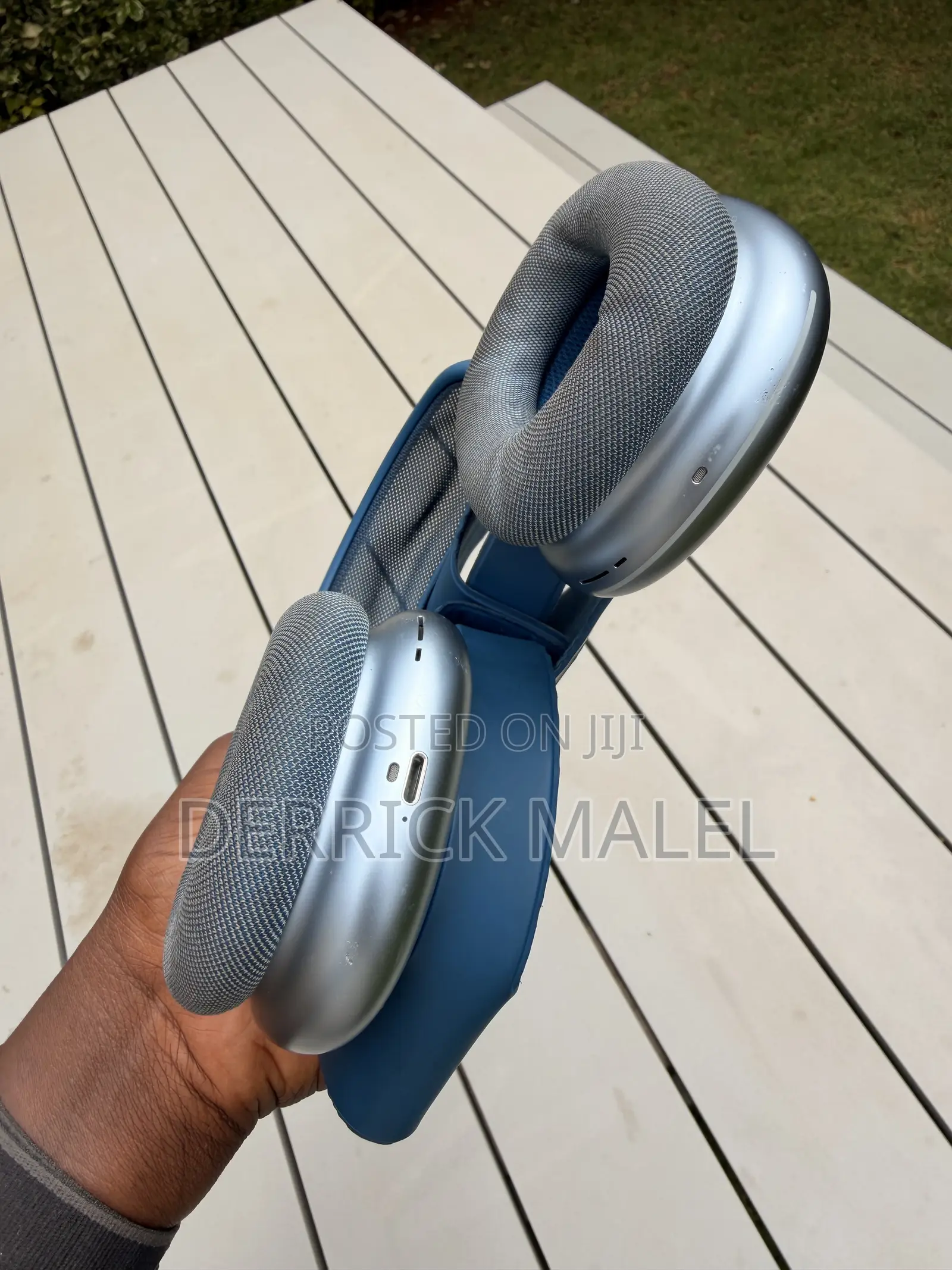 Airpods Max (Lightning Port)