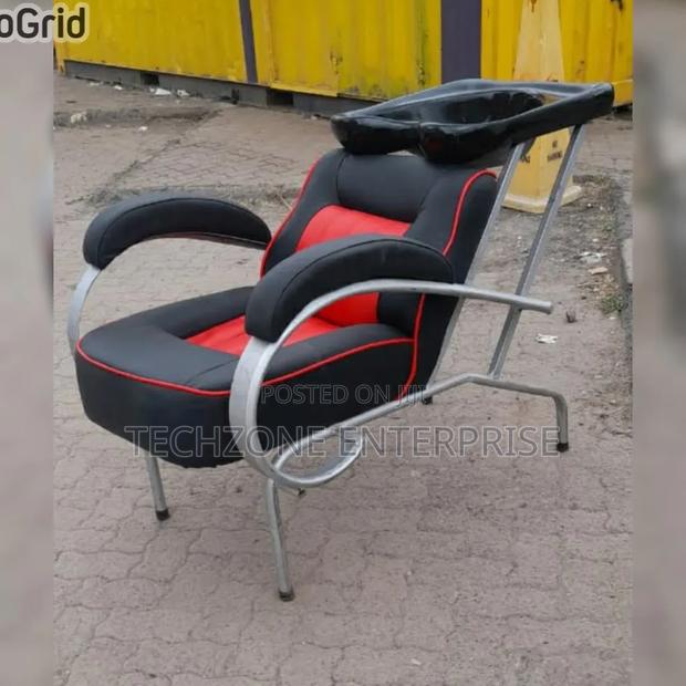 Executive Salon / Barber Chair With Sink